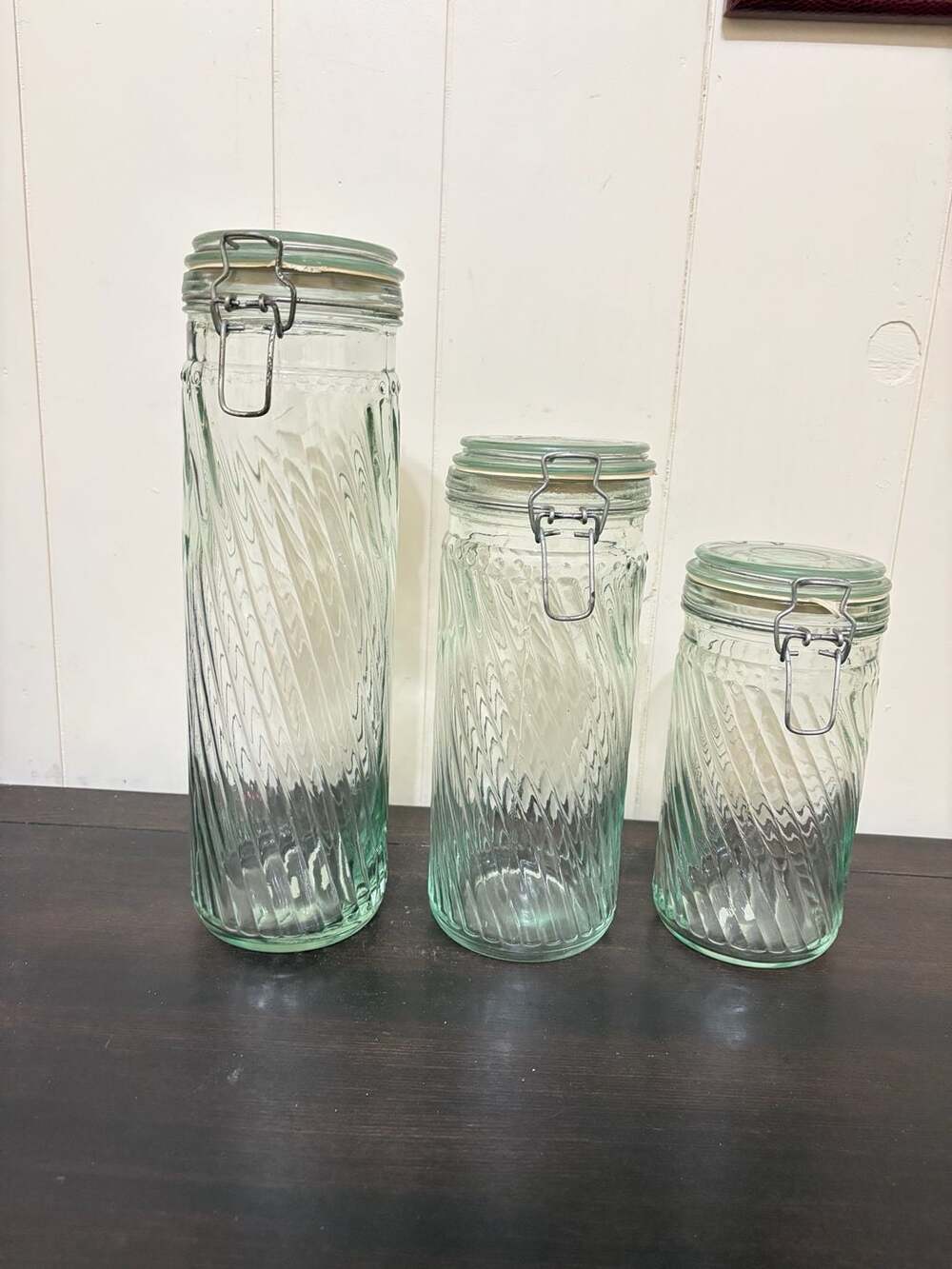 Vtg set 3 glass swirl canisters staggered, 13,9&8” inch jars